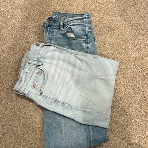 AMERICAN EAGLE straight leg stretchy high waisted jeans